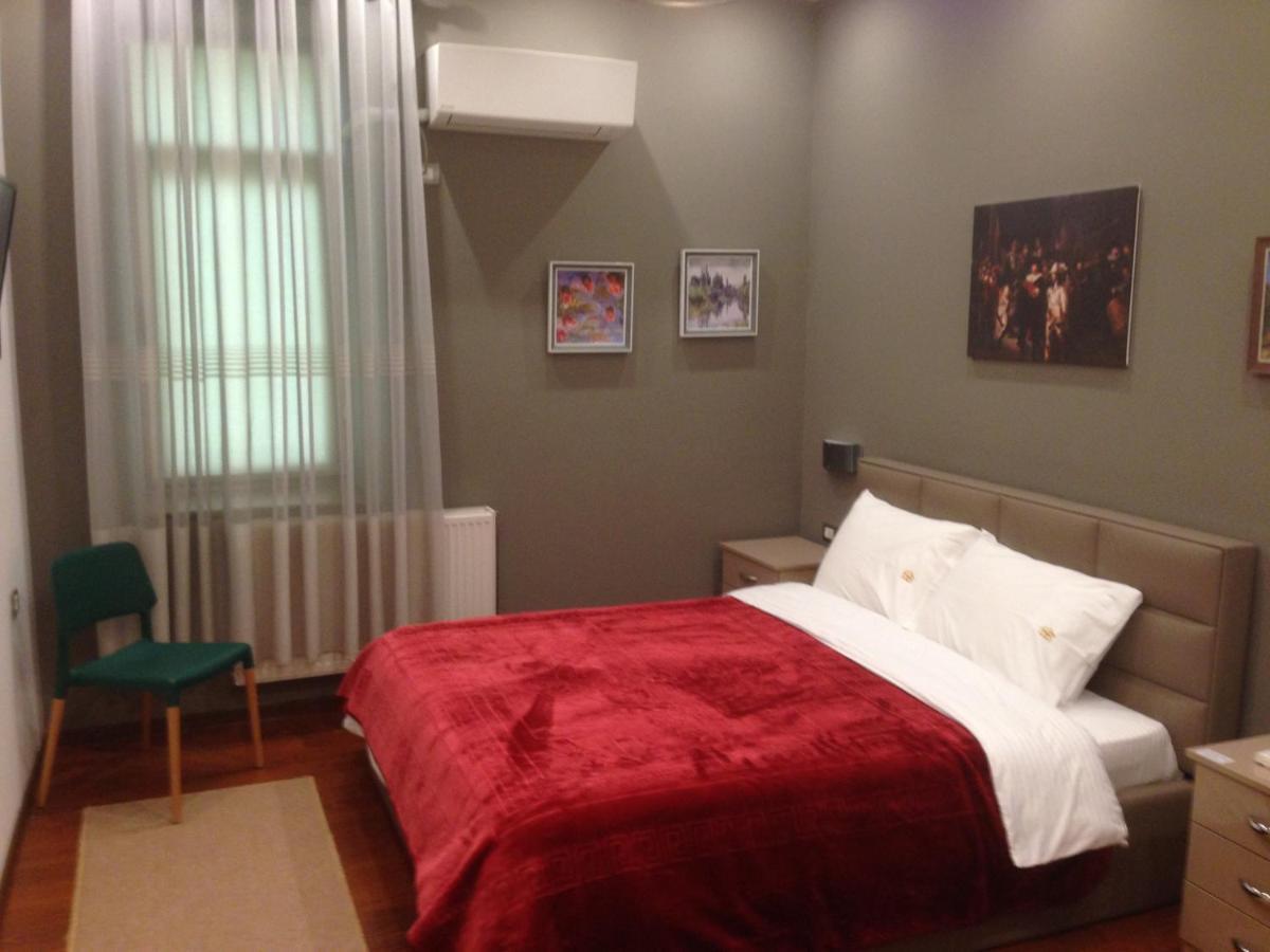 Hotel Bujtina Bicolli Корча Экстерьер фото