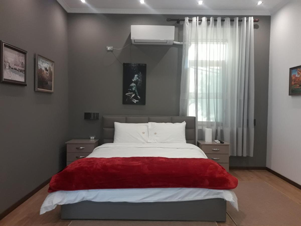 Hotel Bujtina Bicolli Корча Экстерьер фото